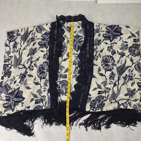 YA Los Angeles Navy Floral Kimono/Shawl/Blouse. Size Small - Picture 7 of 11